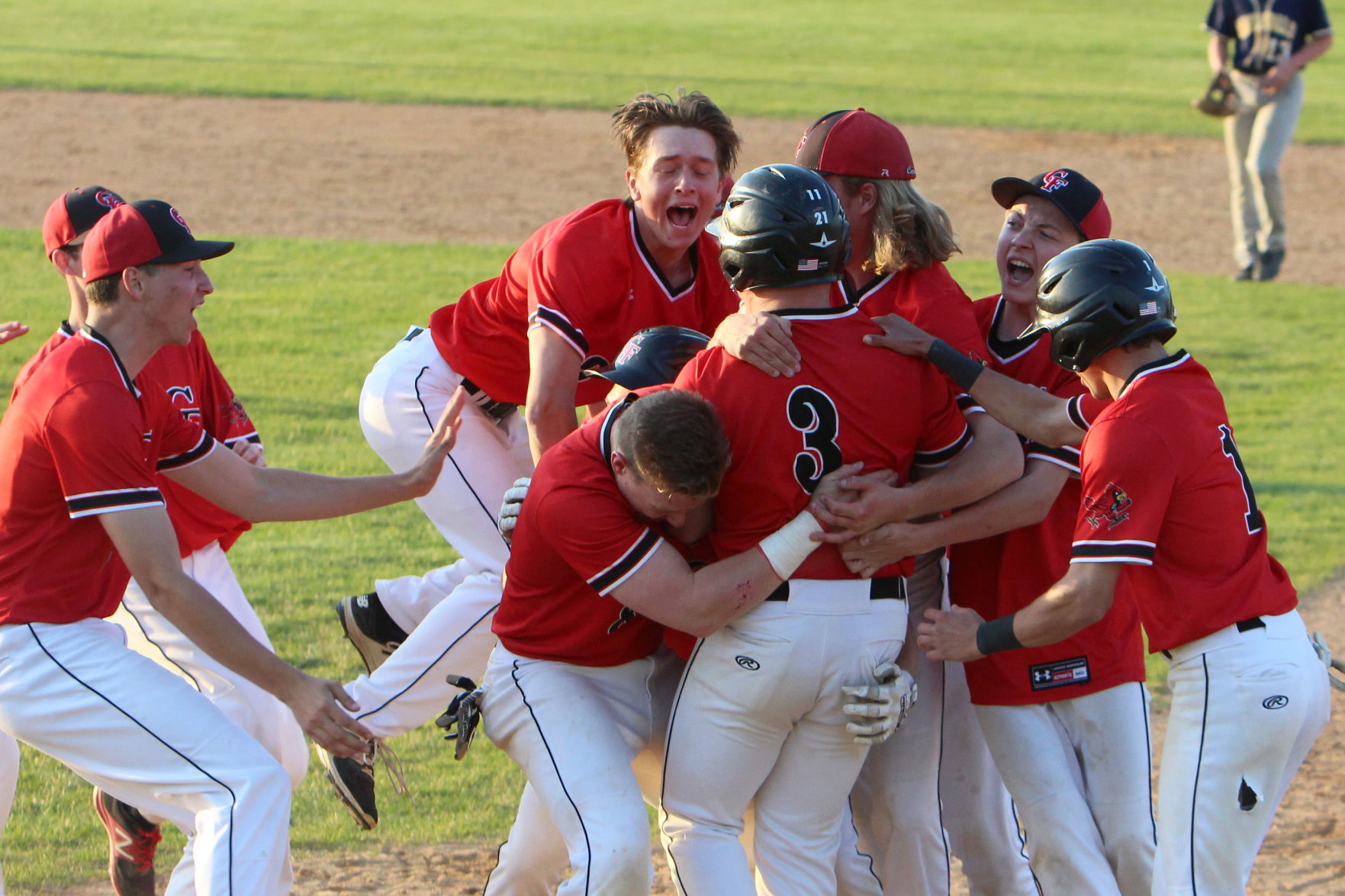 River Falls at Chi-Hi baseball 5-14-19